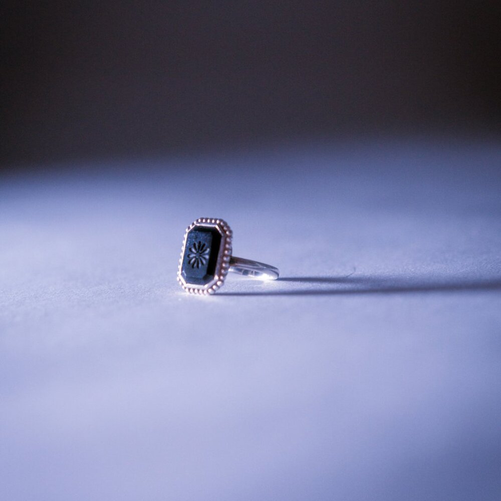 Tiffany Ziegfeld Daisy Onyx Ring